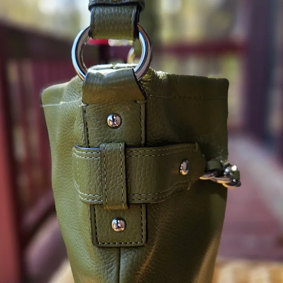 Coach Olive Green Pebble Leather Crossbody with Silver Chain - Picture 3 of 6